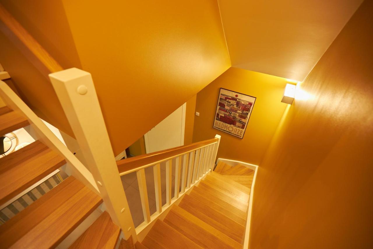로고보 Seayou Yellow House 빌라 외부 사진